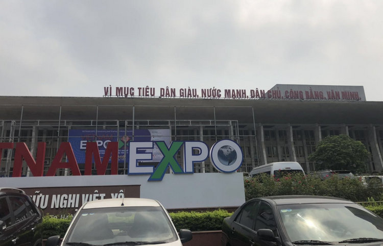 湖南pg电子模拟器旅行河内国际商业展  耐磨陶瓷产品拓展越南市场