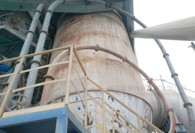 美运行一年的pg电子模拟器特瓷耐磨陶瓷管道外观无破损、运行无走漏