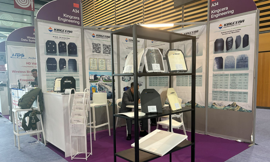 湖南pg电子模拟器携最新防弹产品亮相法国欧洲国际防务展