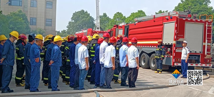 pg电子模拟器起劲配合消防联合演练，，，，共筑清静生产防地